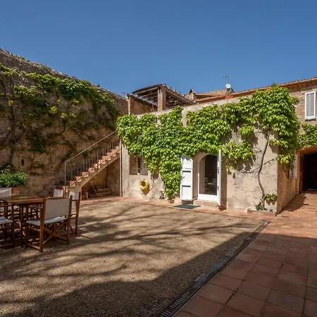 Feriehus Deco - Casa Voltes Peratallada